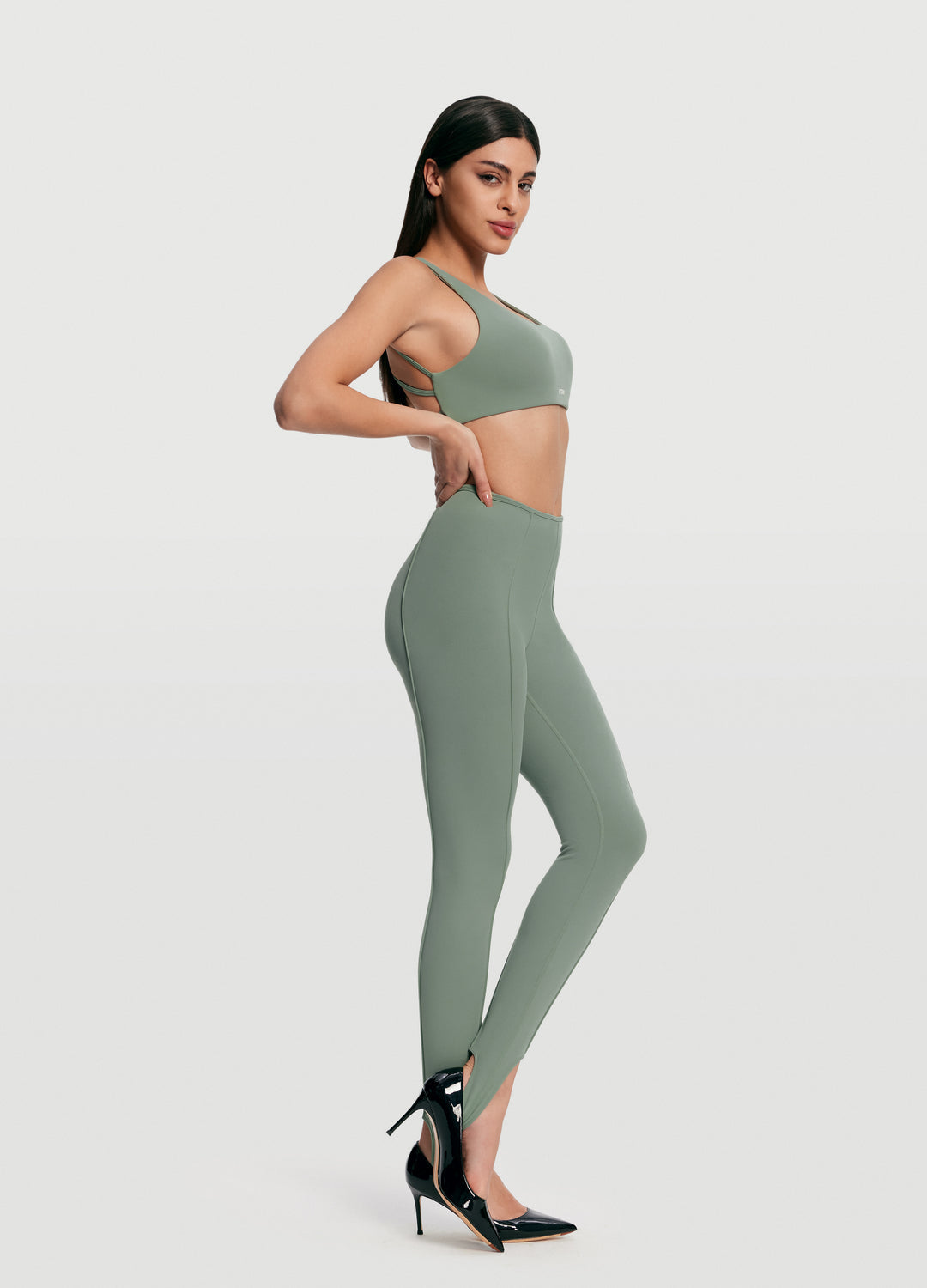 Stylish High-Waisted Stirrup Leggings
