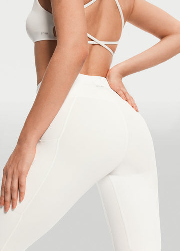 High-Waisted Leggings with Convenient Side Pockets