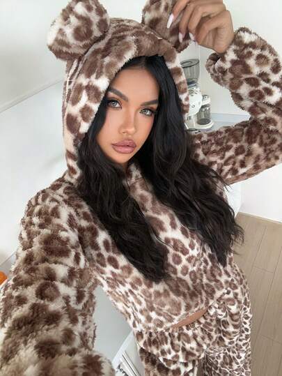 ZzzCrew Women's Double-Sided Arctic Print Apricot Leopard Pattern Hooded Pajama Set