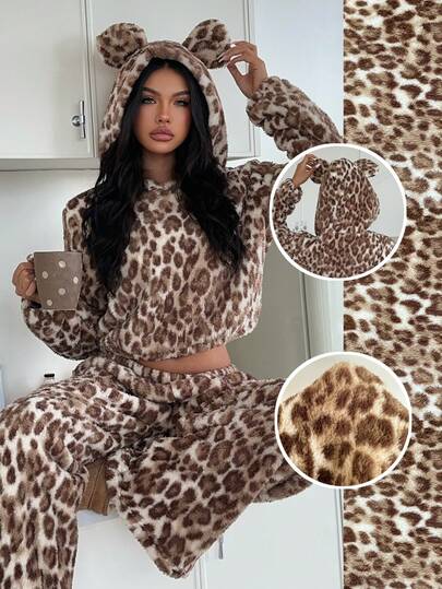 ZzzCrew Women's Double-Sided Arctic Print Apricot Leopard Pattern Hooded Pajama Set