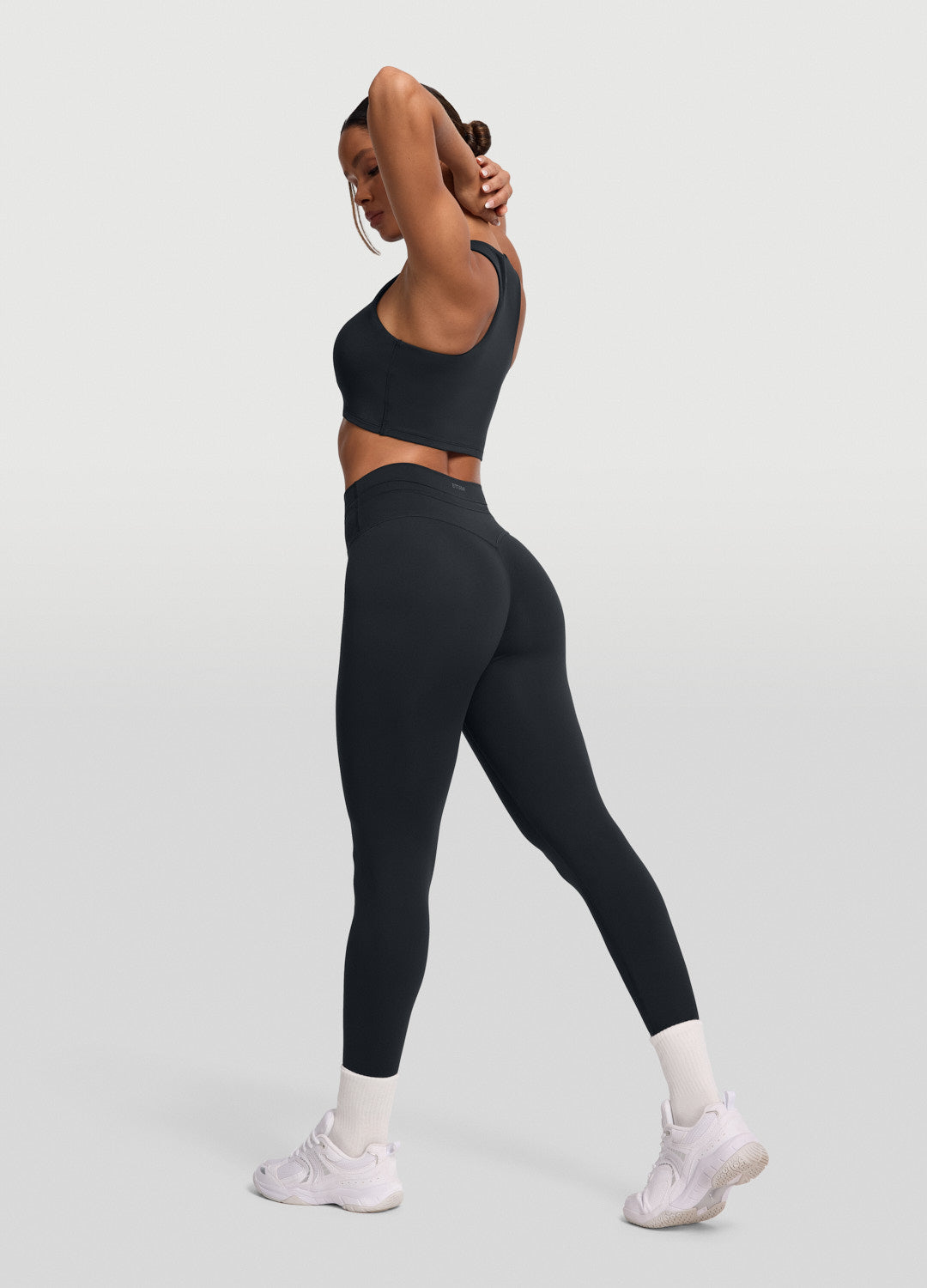 Chic Drawstring Leggings for a Sleek, Sculpted Look