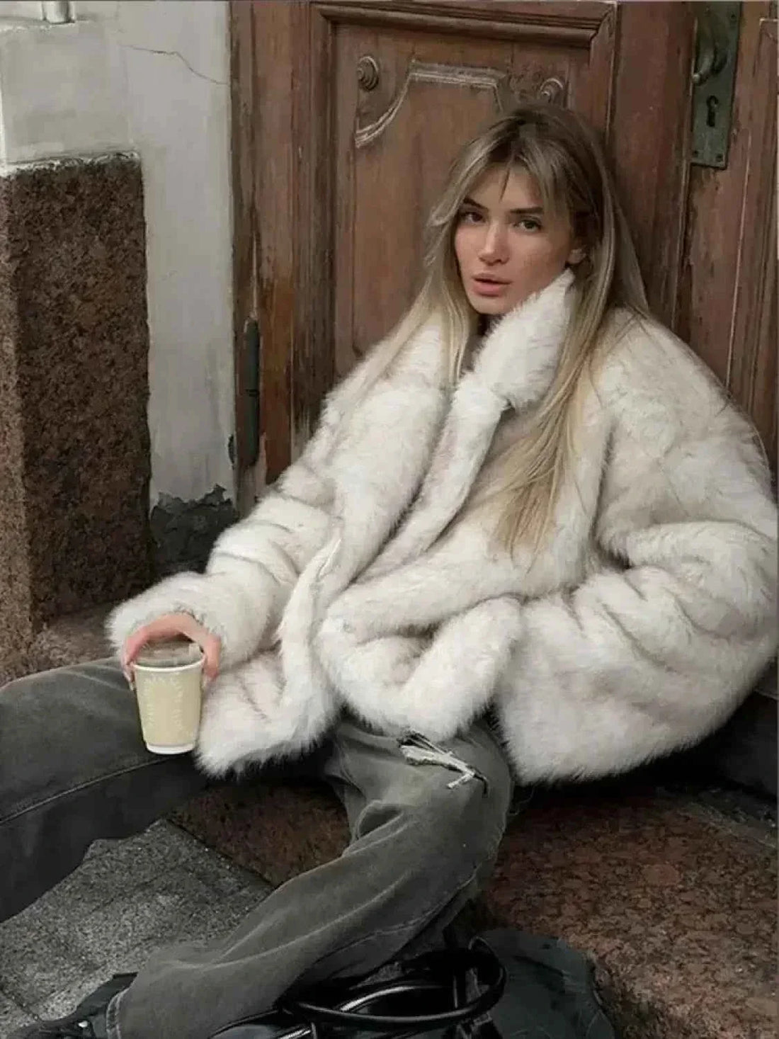 Short Coat with Fluffy Faux Fur Collar and Turn-Down Lapel