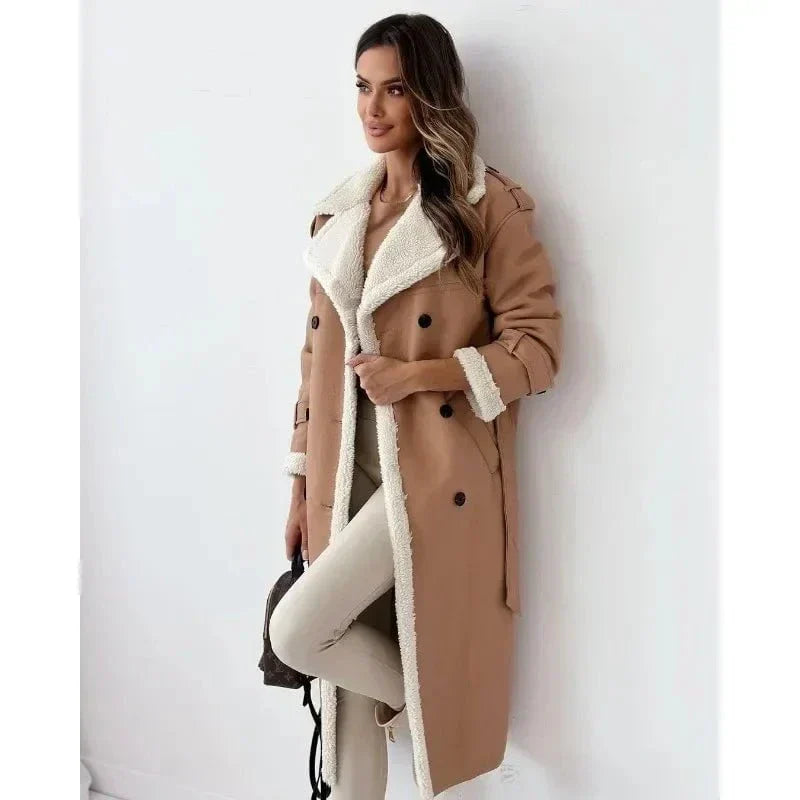 WW | Long Winter Coat Made of Faux Leather & Warm, Elegant Fur