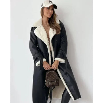 WW | Long Winter Coat Made of Faux Leather & Warm, Elegant Fur
